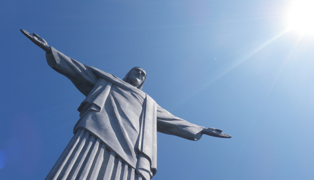 「ブラジルの人、聞こえますか～？」